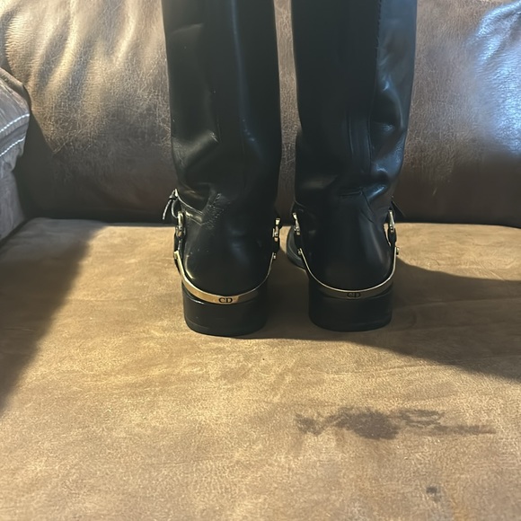 Dior boots size 8 original leather didn’t fit. - Picture 3 of 3